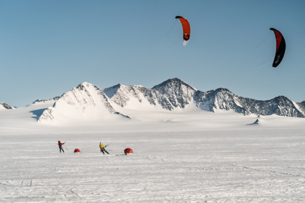 PECS Snowkite Antarctica 5 Leo Houlding